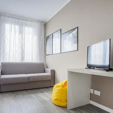 Italianway-cadorna 10a Flat *
